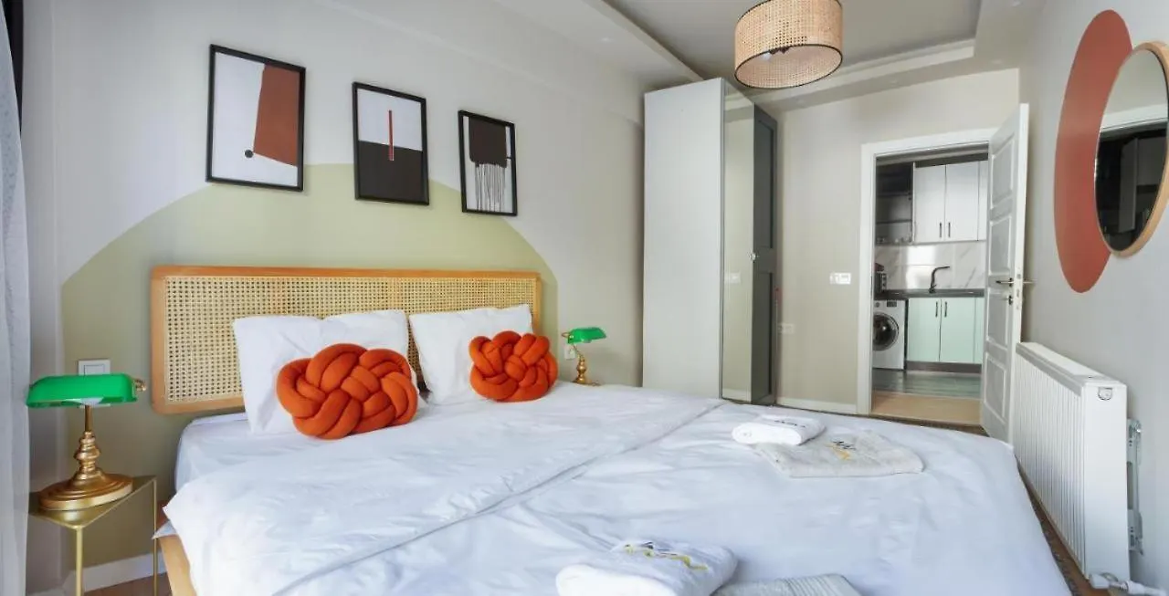Ferienwohnung By Abraham Galata Istanbul Apartment